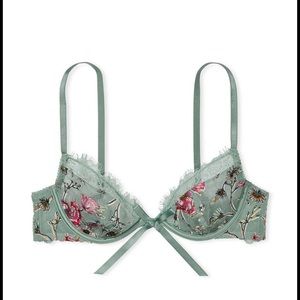 Victoria Secret Floral Embroidery Low-Cut Demi Bra